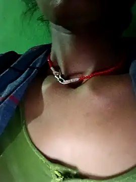 Snapshot of Maya_Big55A chatting on 03-11-26, 12:04 Maya Big55A online show from 03-11-26, 12:04