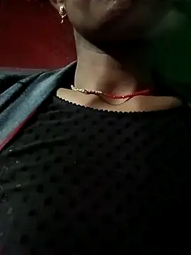 Snapshot of Maya_Big55A chatting on 02-01-26, 06:28 Maya Big55A online show from 02-01-26, 06:28