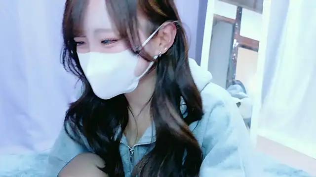 Yura yura ch online show from 05-26-26, 11:52