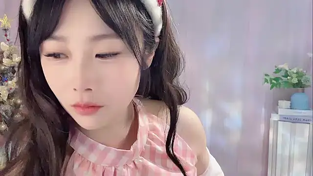 Pinkgirl520 online show from 12-21-25, 01:41