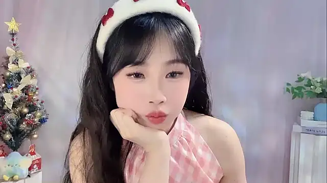 Pinkgirl520 online show from 12-20-25, 09:01