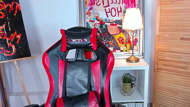 katymeaw online show from 04-06-26, 01:23