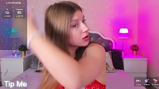 Snapshot of katymeaw chatting on 01-13-26, 01:53 katymeaw online show from 01-13-26, 01:53