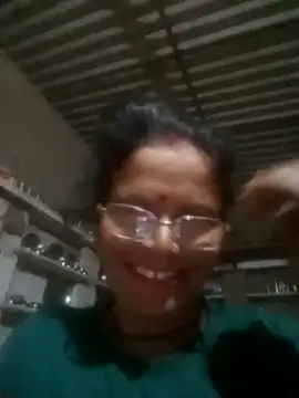 Snapshot of Pinki_rajak chatting on 02-05-26, 06:48 Pinki rajak online show from 02-05-26, 06:48