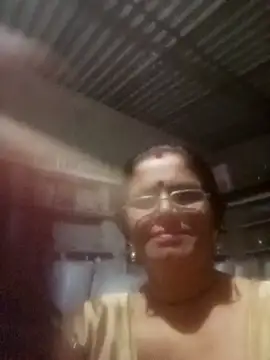 Snapshot of Pinki_rajak chatting on 05-05-26, 10:24 Pinki rajak online show from 05-05-26, 10:24
