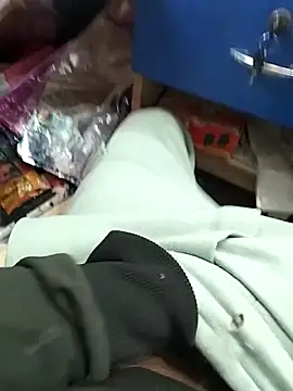 mohit08desi online show from 12-17-25, 09:47