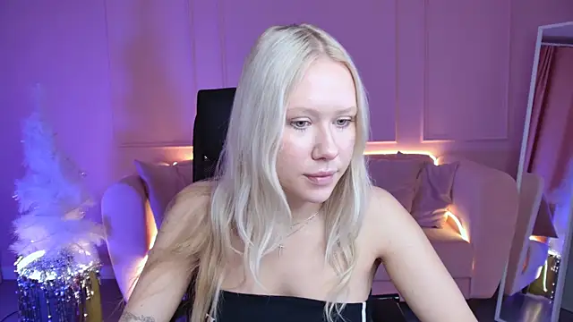 AprilChambers online show from 12-15-25, 05:24