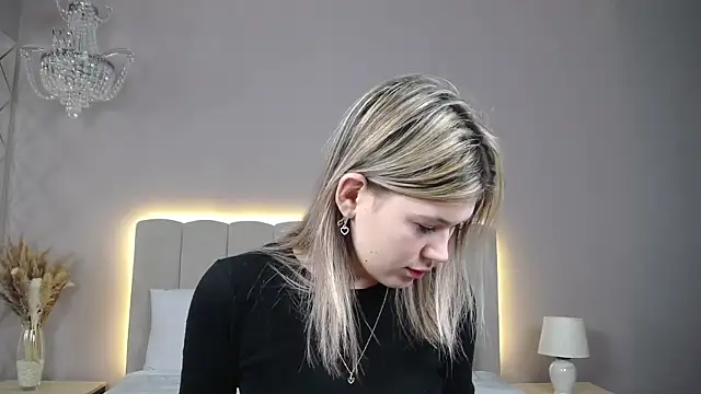 AmeliStark online show from 01-13-26, 04:16