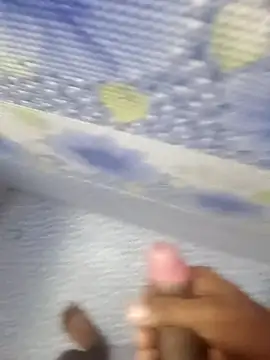 Snapshot of shurti51278 chatting on 01-06-26, 11:03 shurti51278 online show from 01-06-26, 11:03