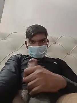 Snapshot of shurti51278 chatting on 03-02-26, 07:15 shurti51278 online show from 03-02-26, 07:15