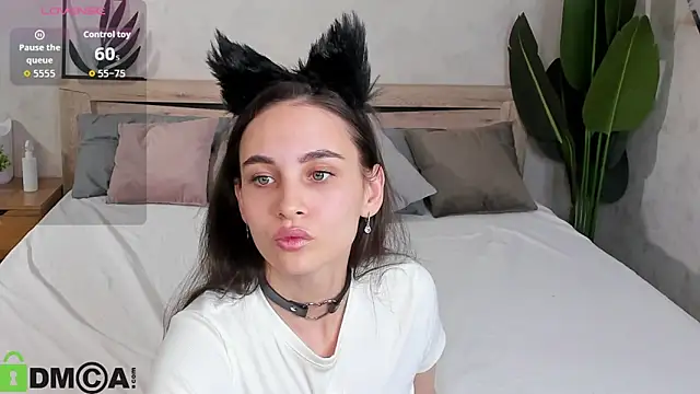 Skye Taylor online show from 12-16-25, 12:59