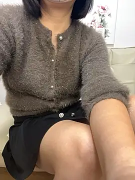 Snapshot of shiori_dayo chatting on 01-13-26, 06:17 shiori dayo online show from 01-13-26, 06:17