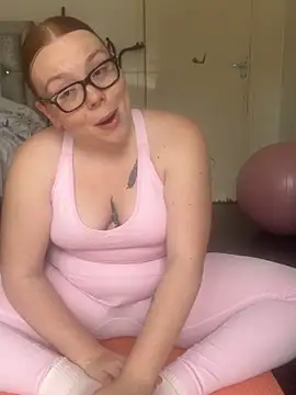 AnnieAinsx online show from 04-26-26, 11:40