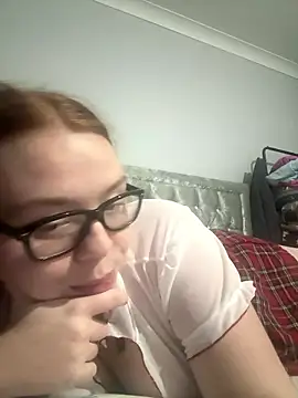 AnnieAinsx online show from 01-08-26, 08:04