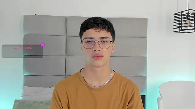 JoshClaarktt online show from 03-25-26, 04:23