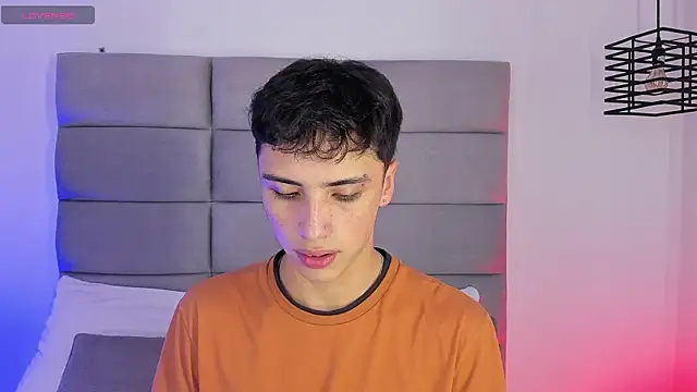 JoshClaarktt online show from 07-12-26, 04:13