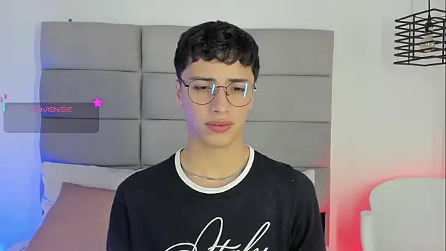 JoshClaarktt online show from 03-29-26, 04:14