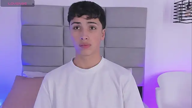 JoshClaarktt online show from 03-28-26, 04:02