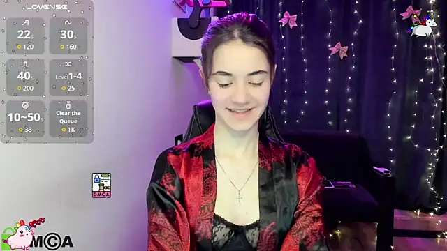 Snapshot of Evangelique chatting on 03-01-26, 08:03 Evangelique online show from 03-01-26, 08:03