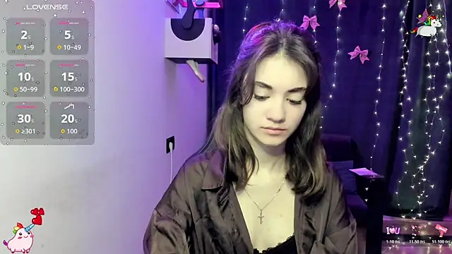 Snapshot of Evangelique chatting on 02-17-26, 07:38 Evangelique online show from 02-17-26, 07:38