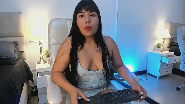 JulietaFerrer  online show from 02-20-26, 11:23