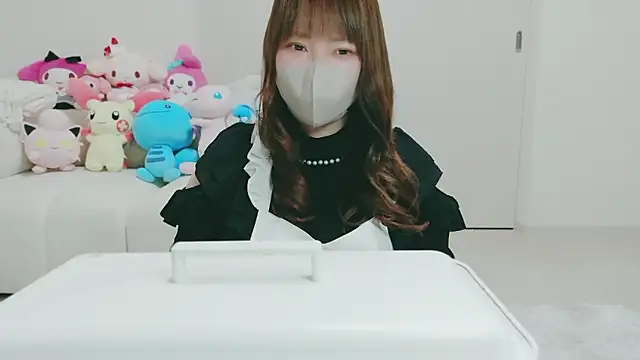 yuyuchan   online show from 03-23-26, 11:32