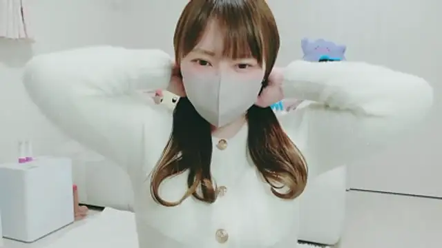 yuyuchan   online show from 03-20-26, 11:11