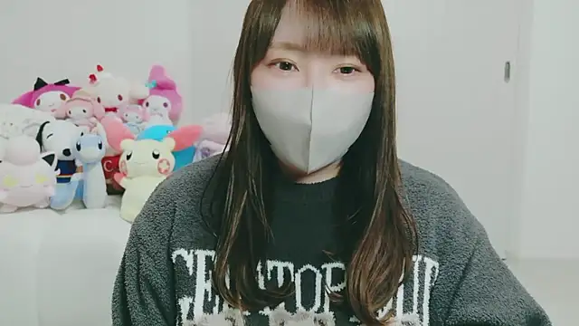 yuyuchan   online show from 04-12-26, 10:07