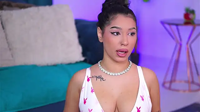 IvyPlush online show from 01-12-26, 09:49