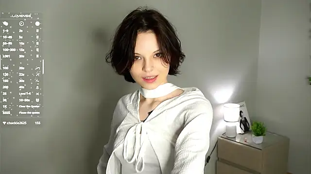 Snapshot of SharylOrbin chatting on 12-20-25, 09:06 SharylOrbin online show from 12-20-25, 09:06