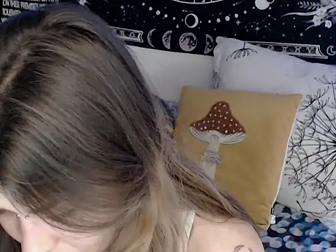 AlienforTwenty online show from 02-12-26, 11:10