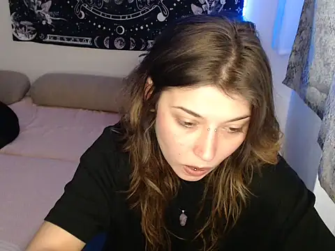 AlienforTwenty online show from 01-13-26, 11:36