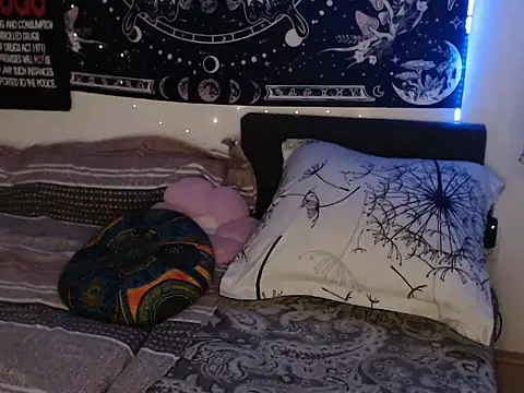 AlienforTwenty online show from 02-07-26, 02:58