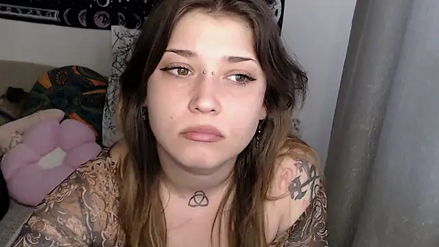 AlienforTwenty online show from 04-28-26, 11:03