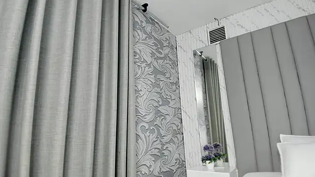 Snapshot of beautifulgirl4u_ chatting on 07-09-26, 11:26 beautifulgirl4u online show from 07-09-26, 11:26