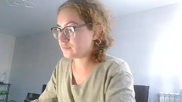 Alice newhome online show from 07-18-26, 01:41
