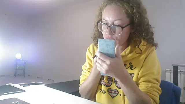 Alice newhome online show from 07-29-26, 02:49