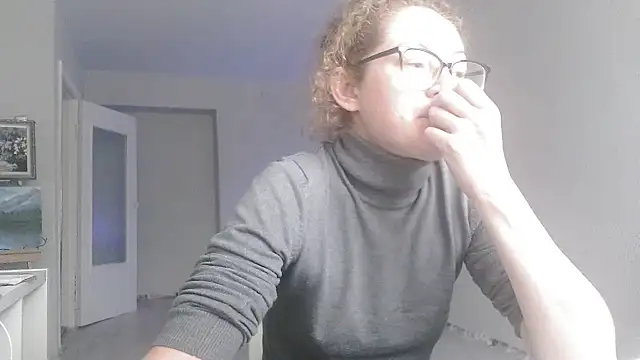 Alice newhome online show from 06-19-26, 03:18