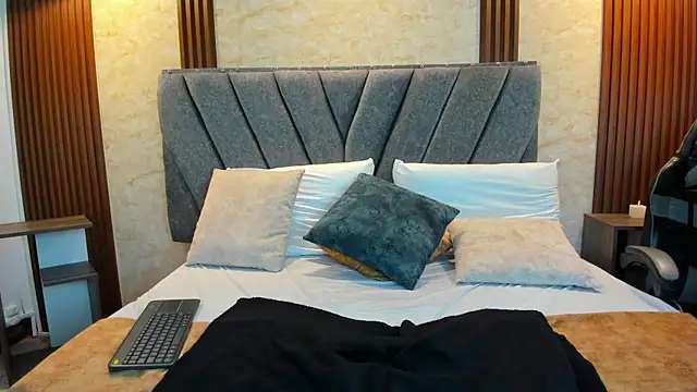 Ying min online show from 12-22-25, 09:04