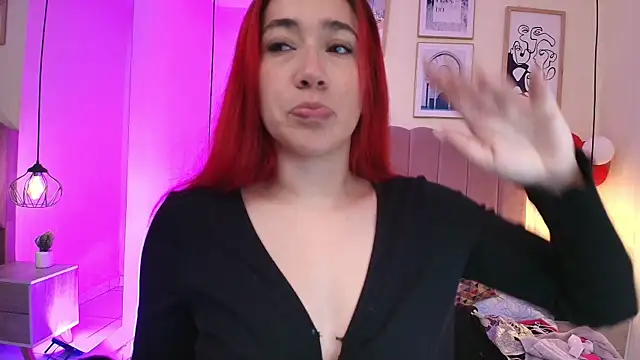 Celestee15  online show from 04-21-26, 11:17