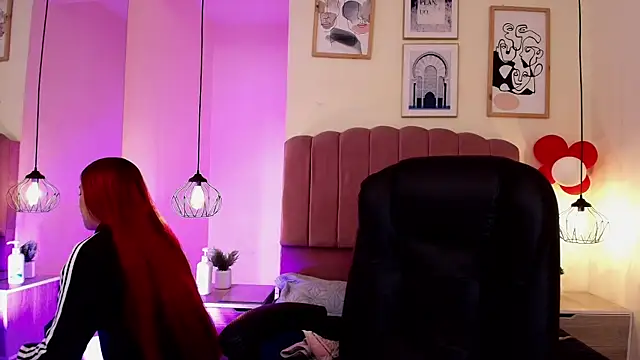 Celestee15  online show from 04-15-26, 11:16