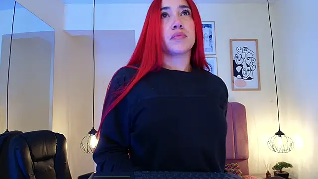 Celestee15  online show from 05-13-26, 11:17