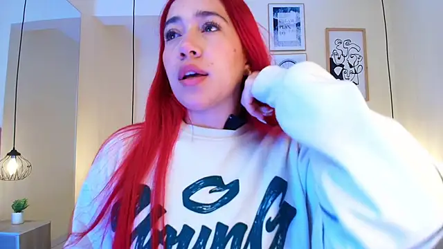 Celestee15  online show from 05-15-26, 11:19