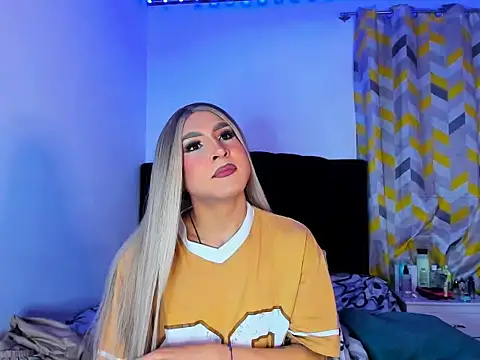 georgiina giio online show from 12-22-25, 10:54