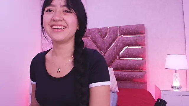 sofia go  online show from 05-15-26, 11:52
