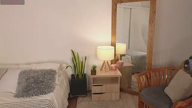 Grecia Miller  online show from 02-16-26, 12:04