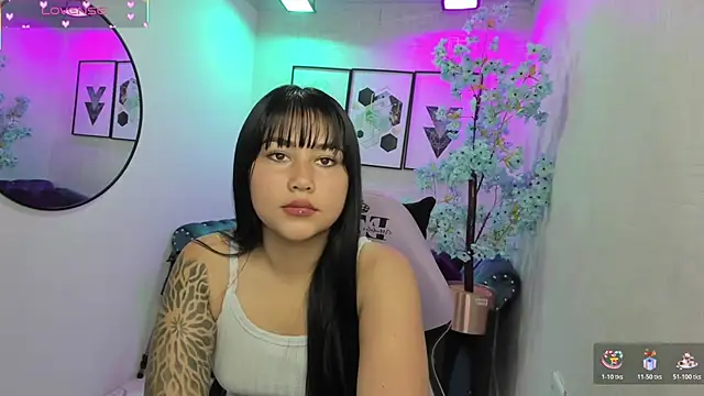 Snapshot of Carolina_cherry chatting on 06-26-26, 12:44 Carolina cherry online show from 06-26-26, 12:44