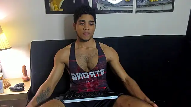 Dustyn Michelle1 online show from 01-15-26, 03:32