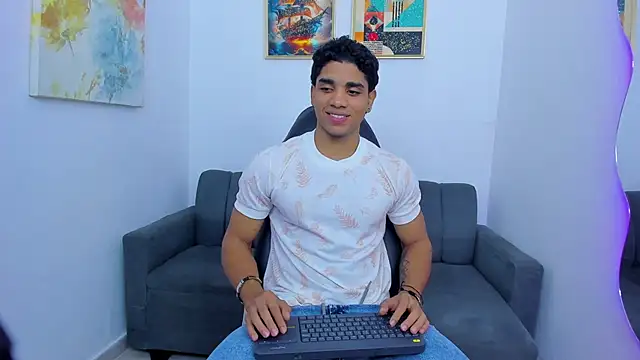 Dustyn Michelle1 online show from 02-07-26, 03:03