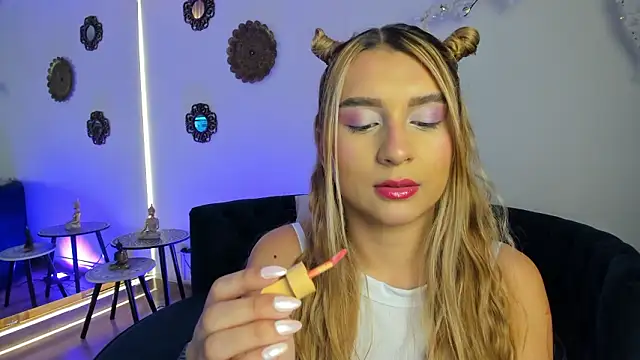 Morgan Lux online show from 01-15-26, 12:41